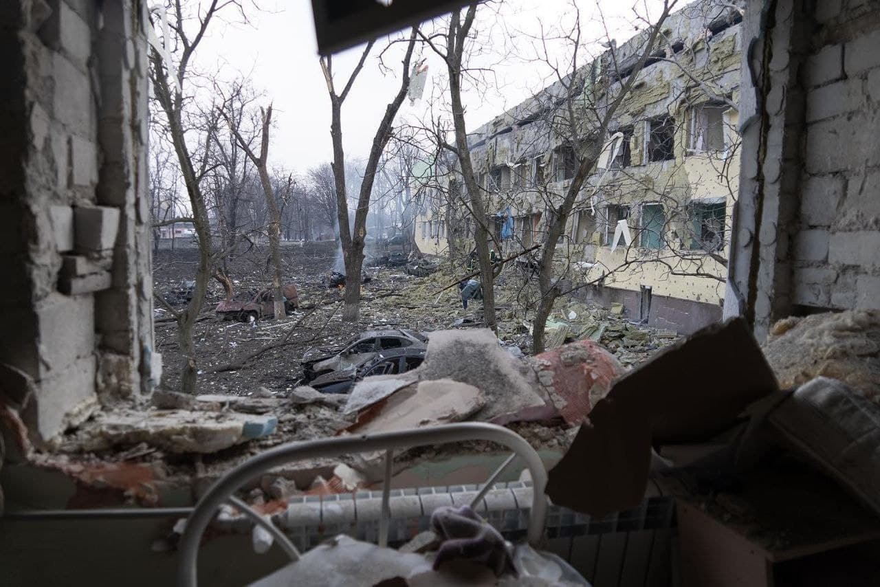 MAR09 Mariupol Bombing of Children and Maternity Hospital/Dattalion